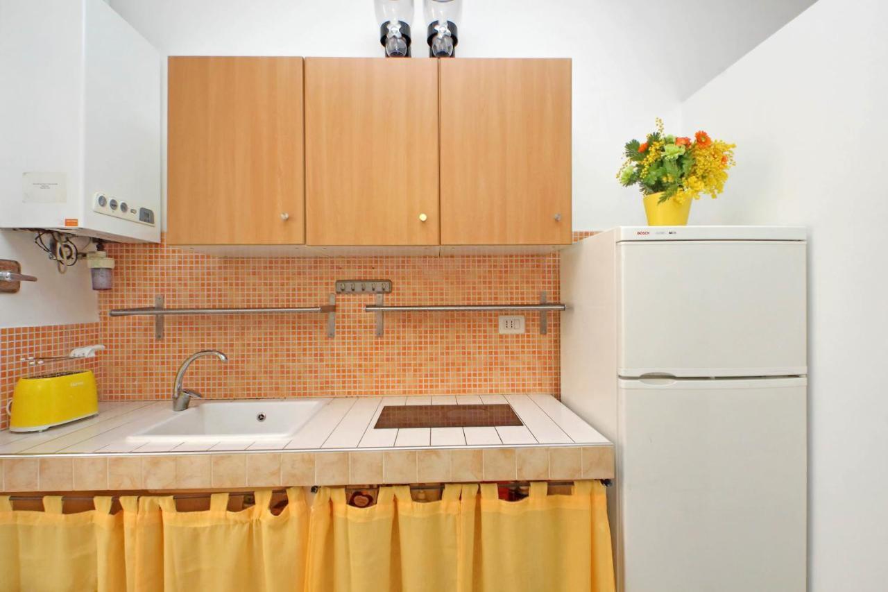 רומא Opera Inn Suites - Rooms And Apartments מראה חיצוני תמונה